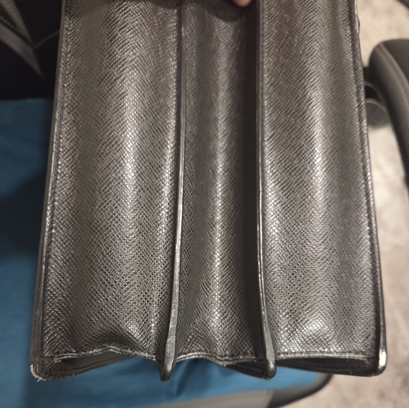 Louis Vuitton Taiga Serviette Tobol Briefcase Black Leather - Picture 15 of 16